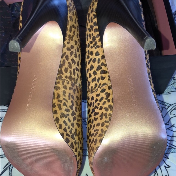 Cheetah print heels - Picture 2 of 5